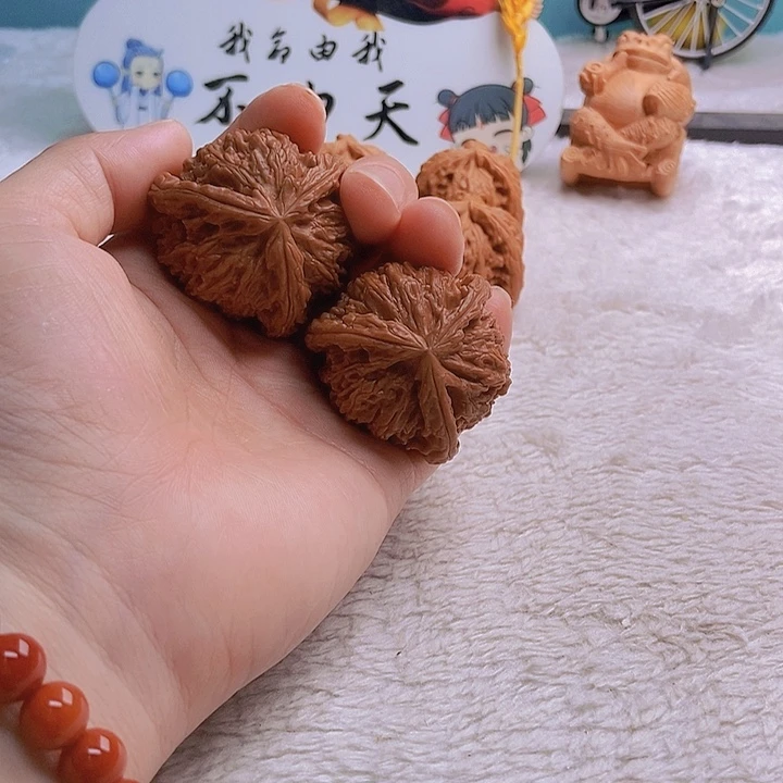 把件文玩核桃i****i三棱