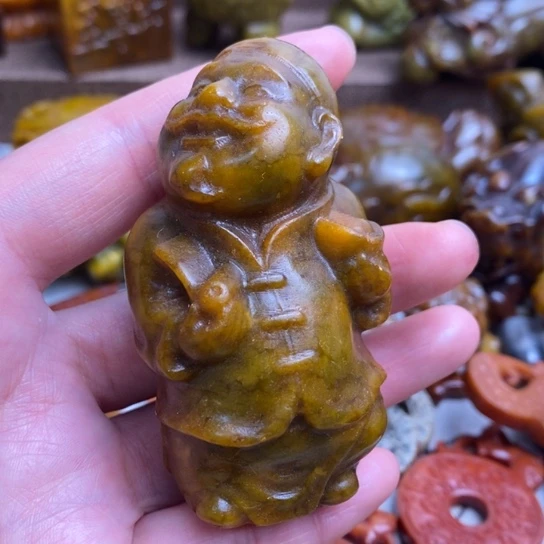 蛇纹石玉未镶嵌颈饰05