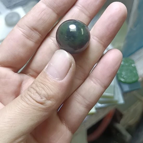 和田玉未镶嵌珠宝半成品