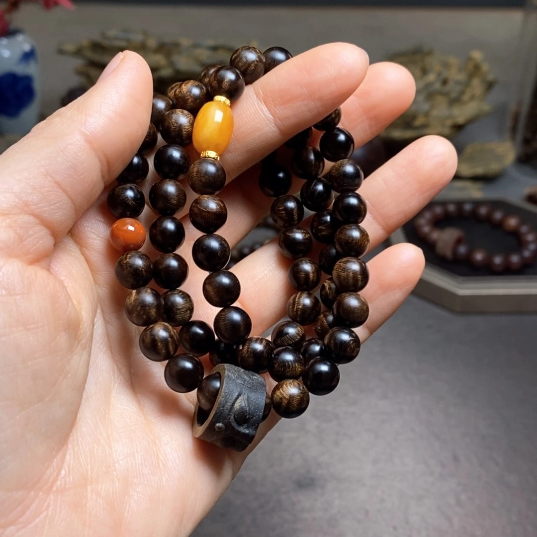 沉香手串越南芽庄白棋楠瘤疤0.8设计➕跑环沉香木雕设计