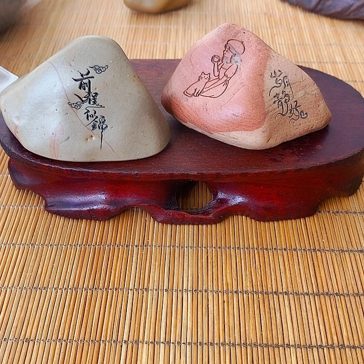 热***人原石雕刻工艺品手把摆件