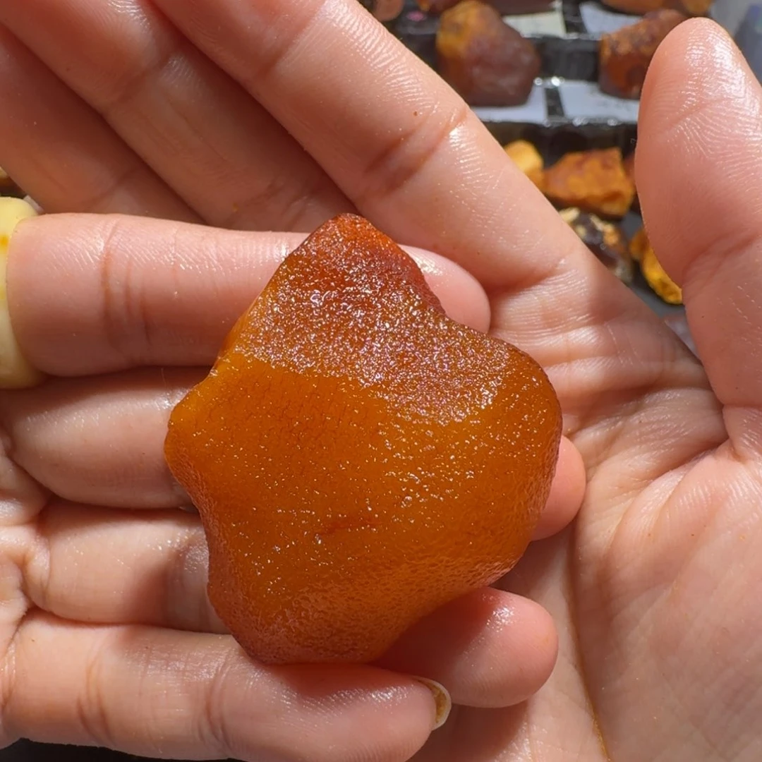 定制琥珀未镶嵌定制