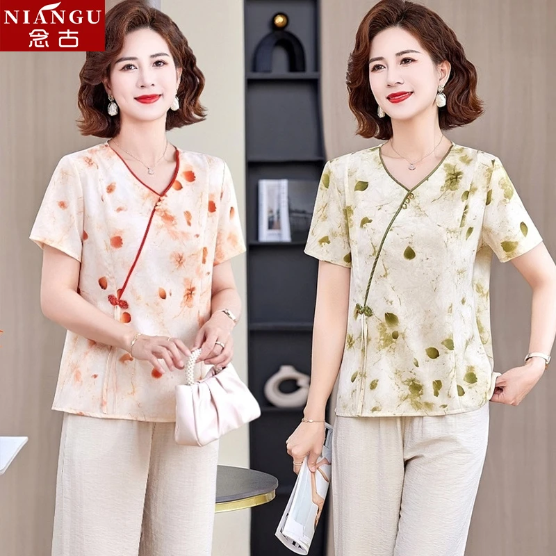 年轻妈妈夏装短袖时尚小衫2025新款中老年女装碎花减龄气质上衣
