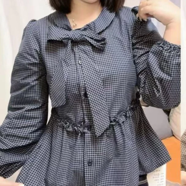 梦梦家3045款早秋时尚洋气显瘦休闲百搭小格长袖衫