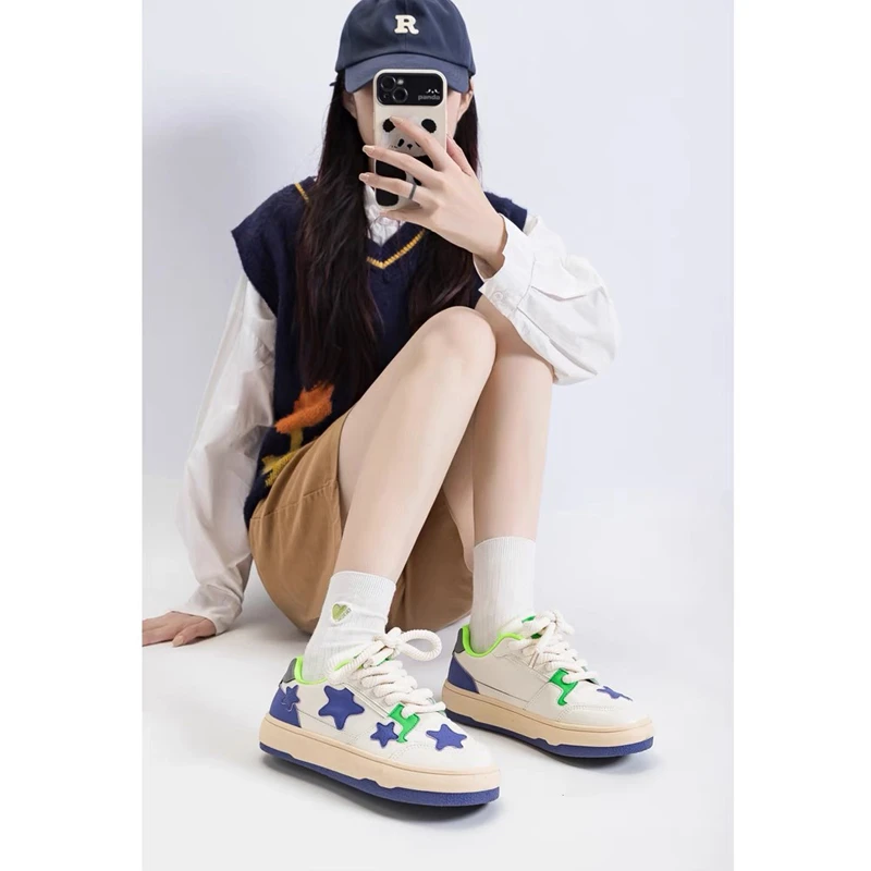 小白鞋女2025春季新款厚底百搭星星时尚小众休闲皮面透气运动鞋光