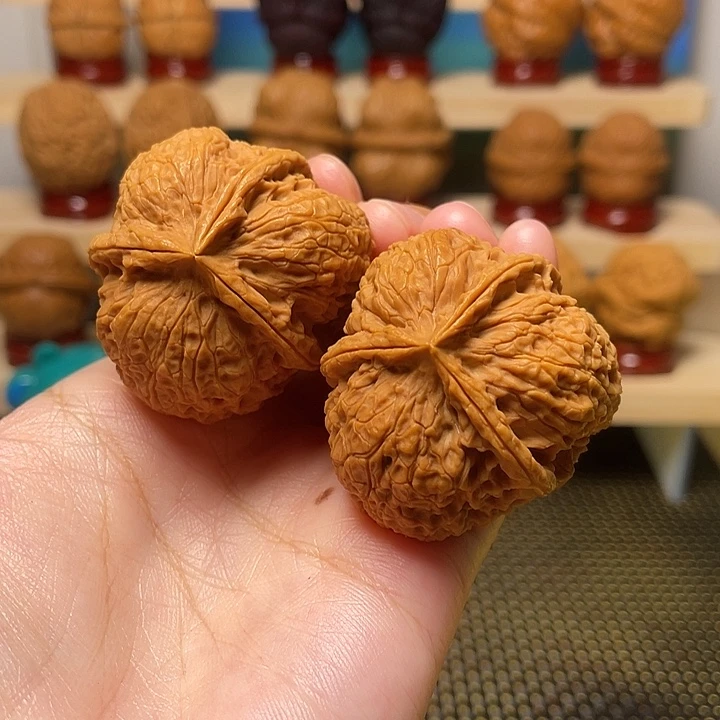 文玩核桃吊坠古龙19