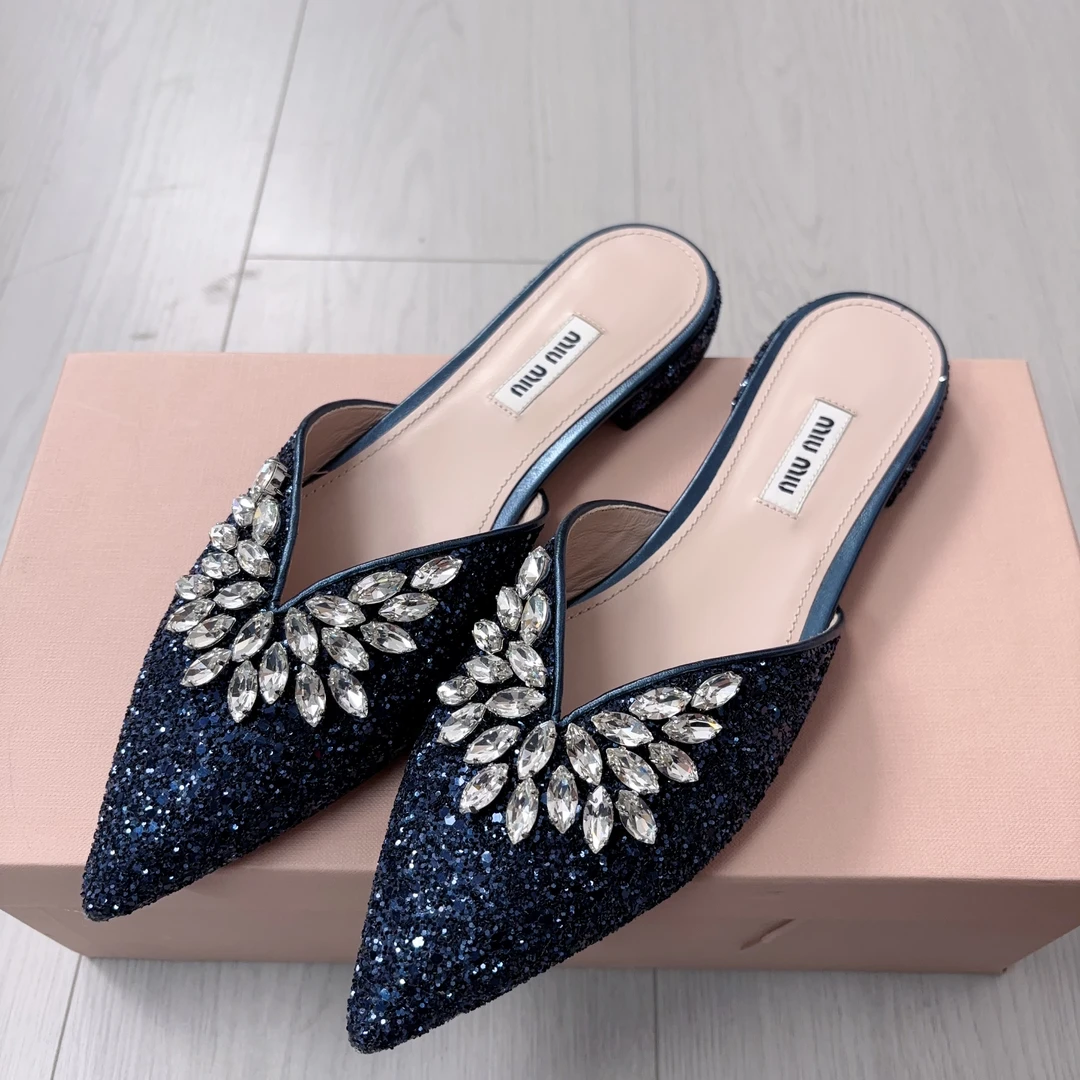 95新 MIU MIU/缪缪  缪缪水钻平底鞋37.5码蓝色/251121WQQHF16