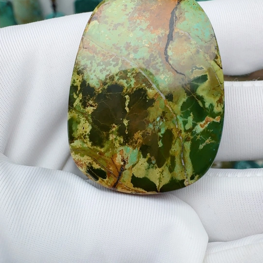 绿松石原矿绿松石合金努****人