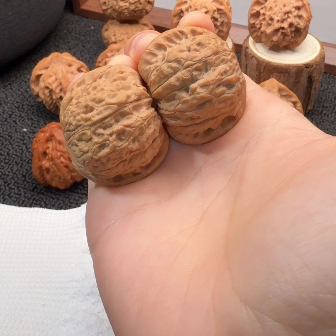 神****文玩核桃把件37+全品血麒麟