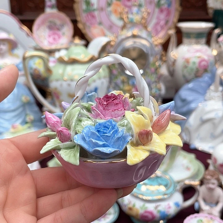 杯碟陶瓷摆件陶瓷