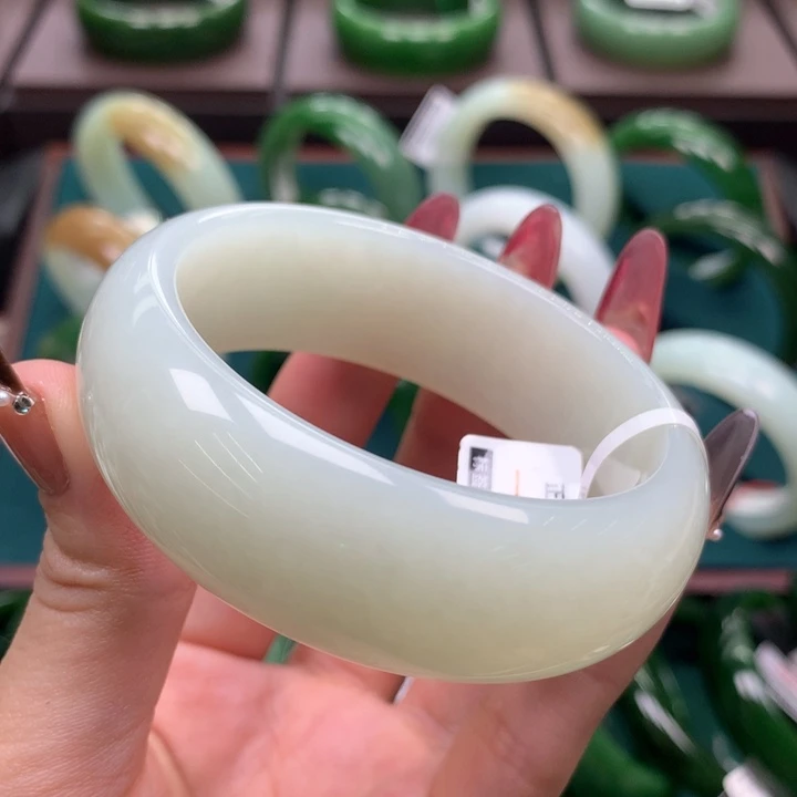 未镶嵌手镯和田玉5253+