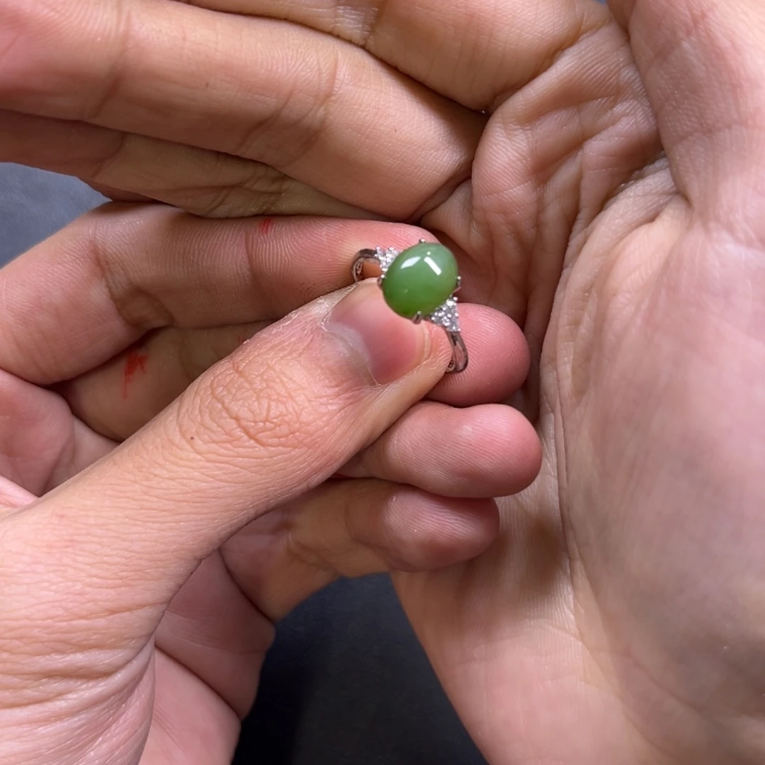 和田玉颈饰合金桔*