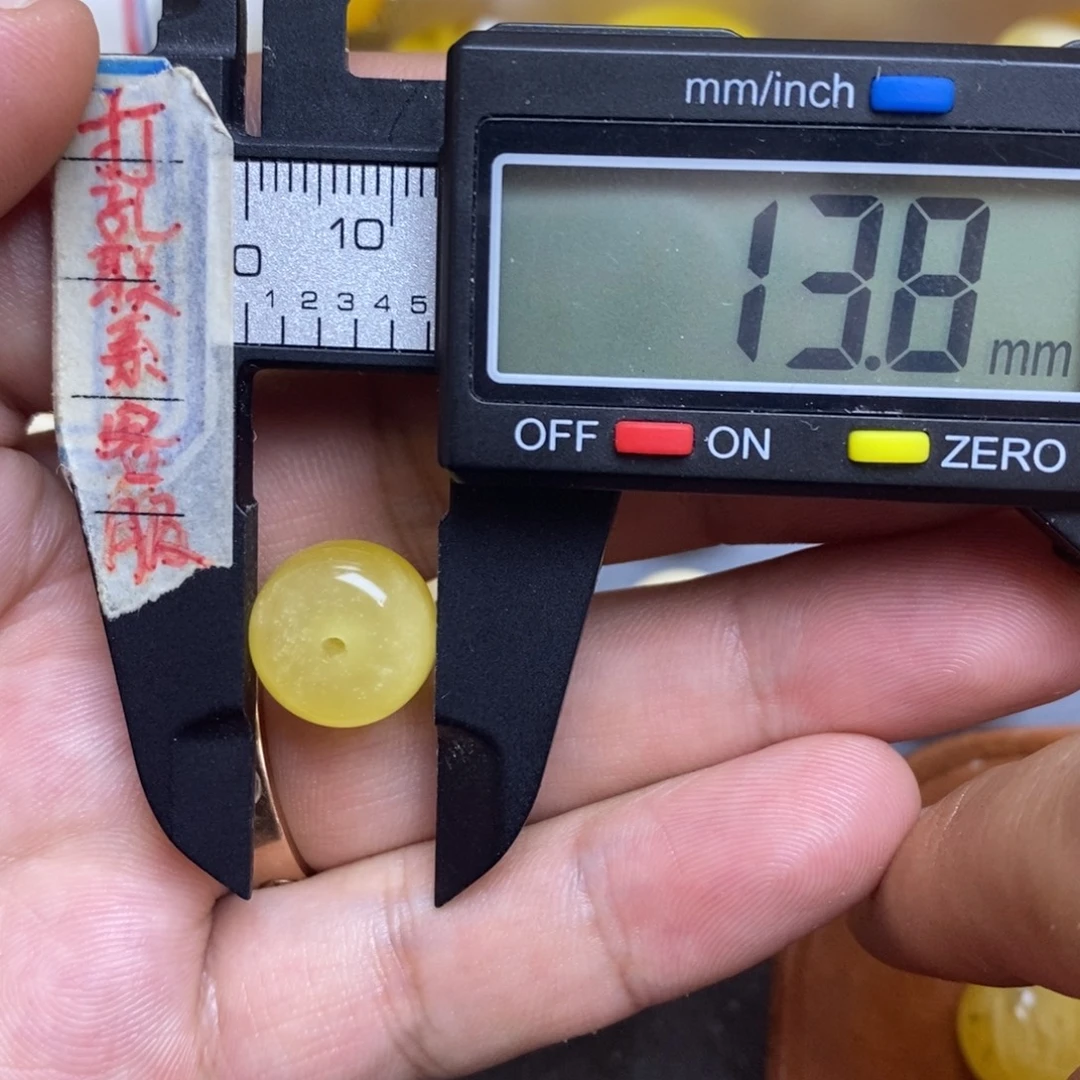 裸石蜜蜡未镶嵌13.8x9.5气泡墩子