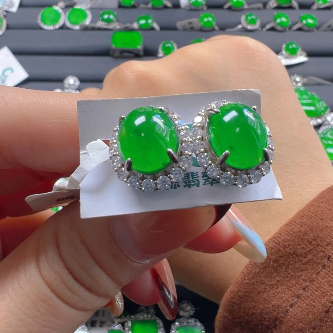 翡翠银S925镶嵌颈饰蛋面