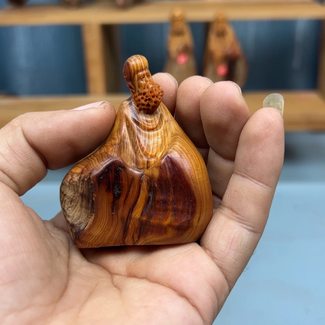 柏***臻木崖柏木摆件手把件