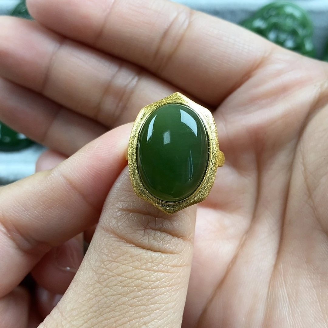 和田玉（碧玉）未镶嵌颈饰