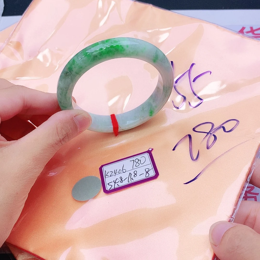 未镶嵌手镯翡翠翡翠