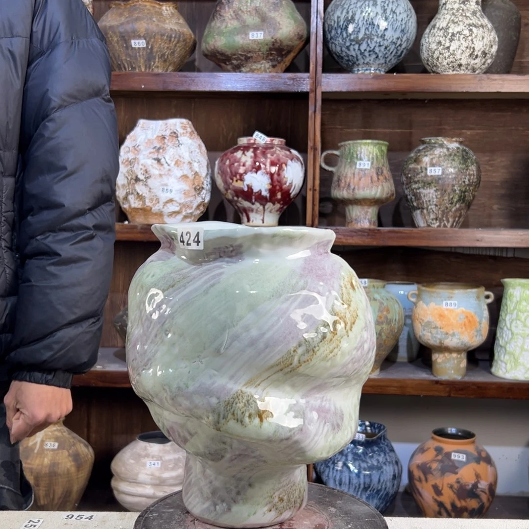 摆件424花钱请，现在打孔的吧你们