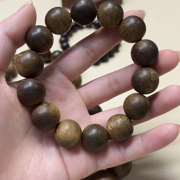 沉香手串沉香手串16