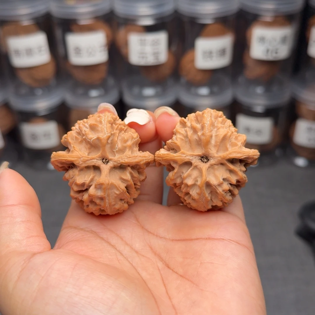 文玩核桃把件十字底苹果