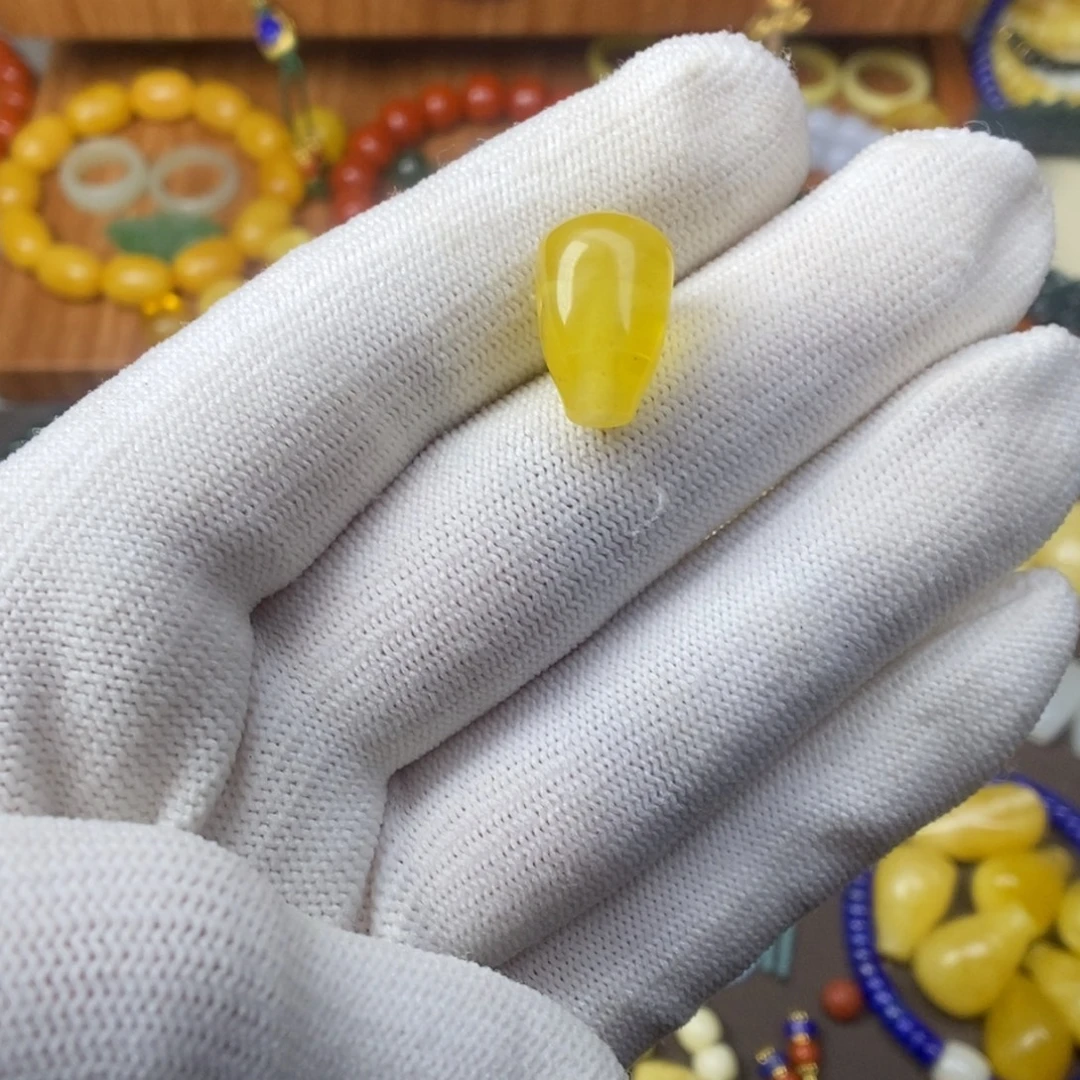 琥珀未镶嵌手链瑕疵11