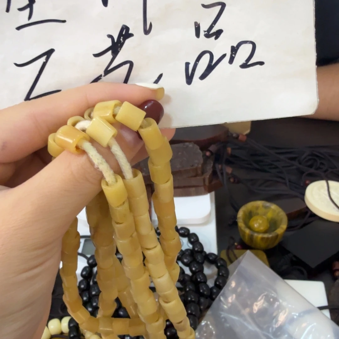 塑料创意饰品工艺品