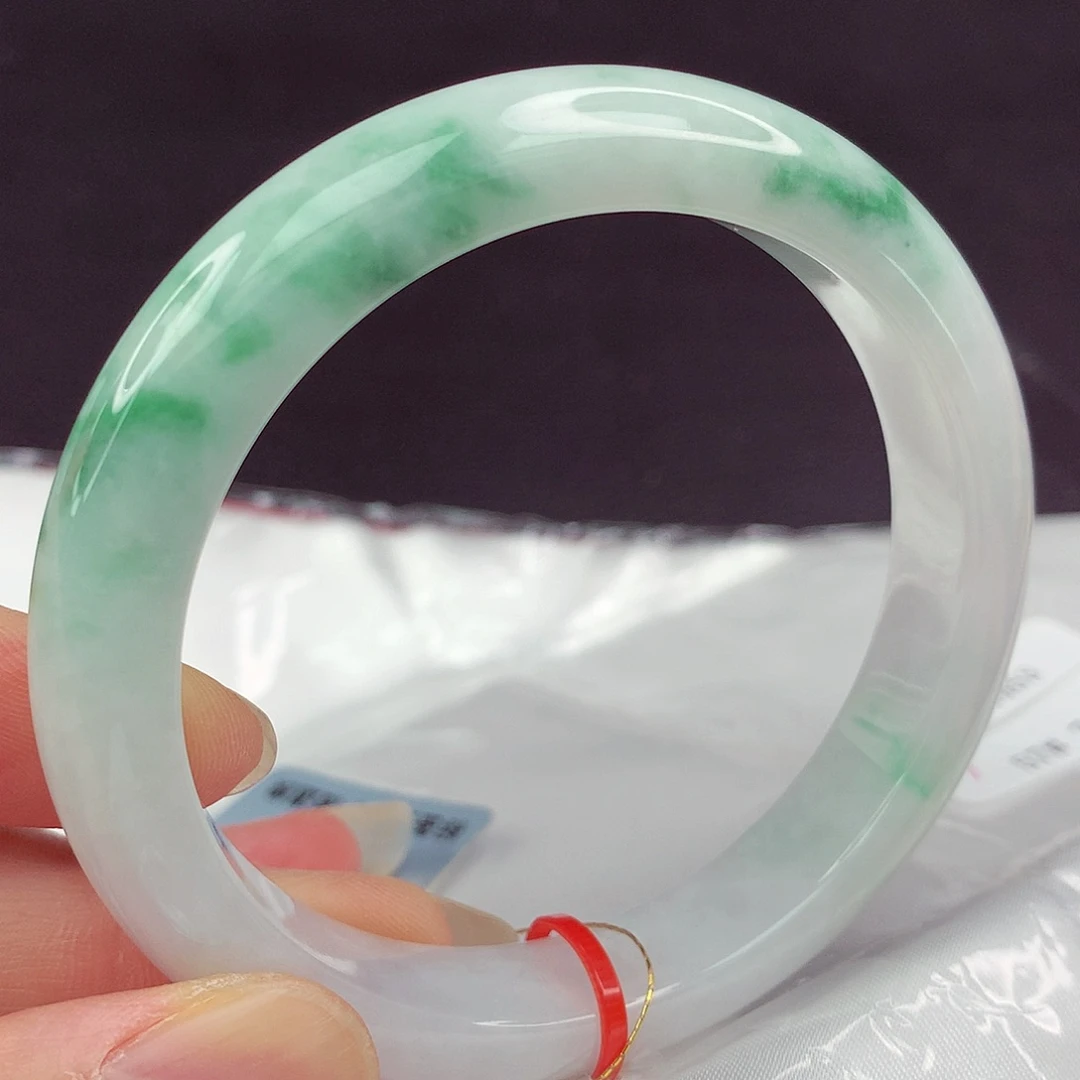 翡翠手镯未镶嵌57圈+453