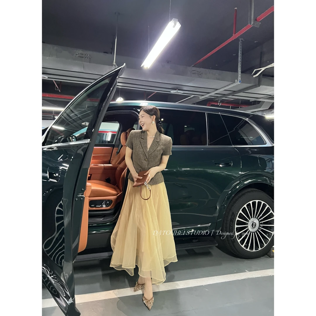 大头黑STUDIO【瑰丽之夜】2025女夏复古气质短袖西服D225X09555