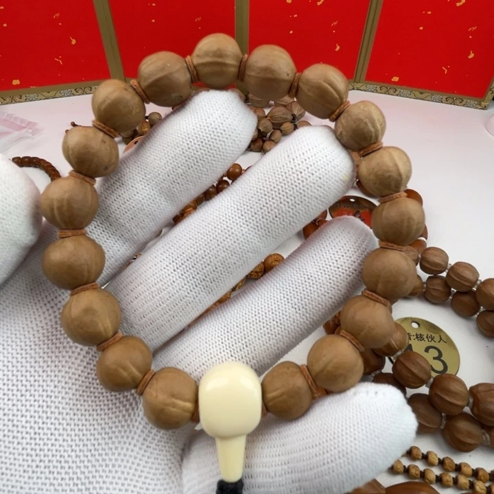 手串橄榄核闪电购2
