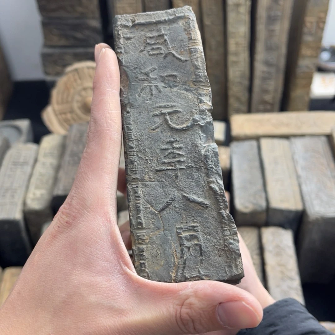 江**女11111111111111111111