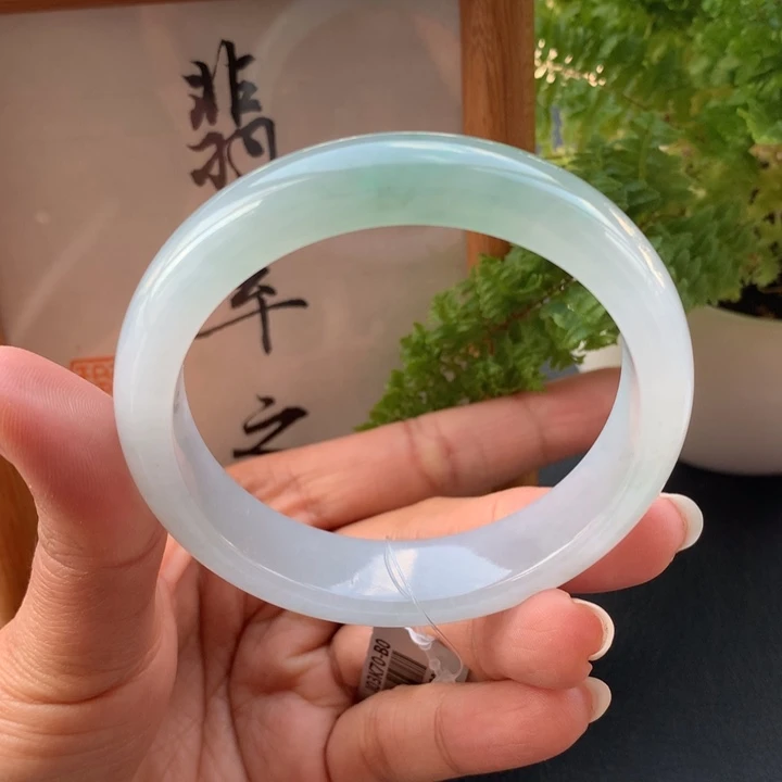 翡翠手镯未镶嵌翡翠手镯58