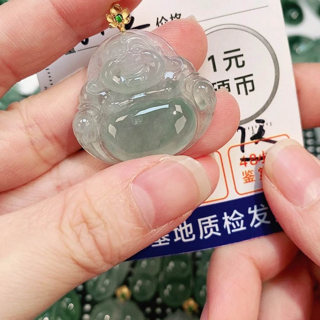 翡翠颈饰18K金镶嵌吊坠