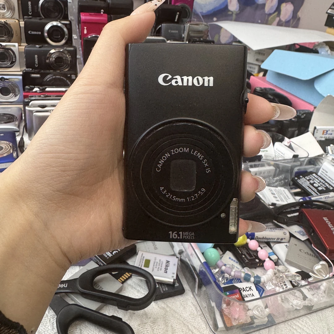 95新 Canon/佳能 ixus125黑色1610万像素5倍变焦ccd数码相机