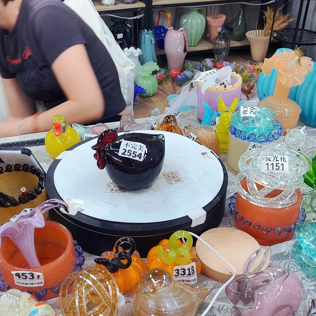 2554 家悦琉璃工艺品不完美