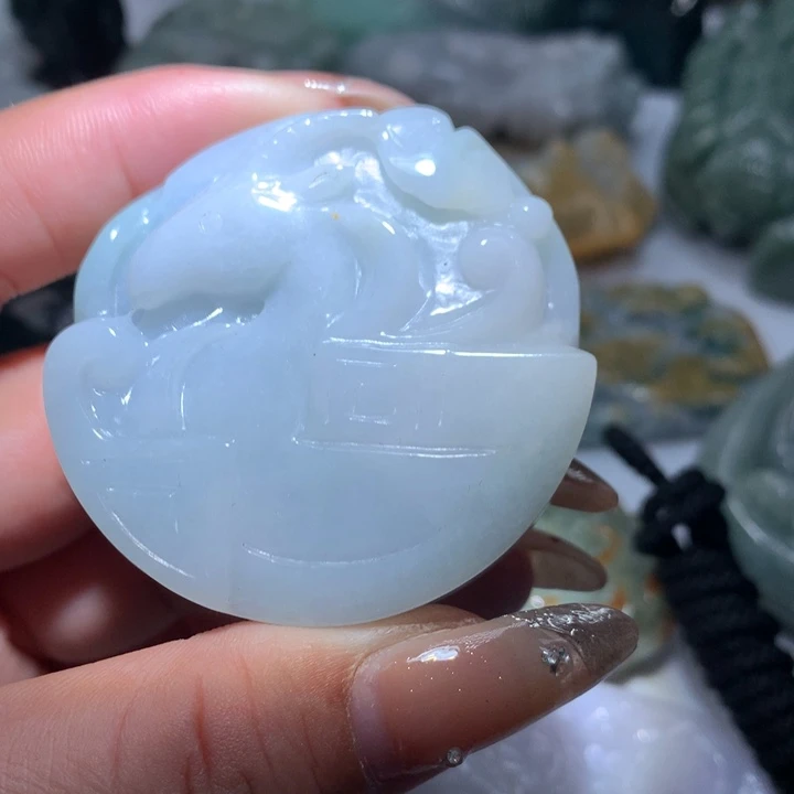 翡翠未镶嵌颈饰保真天然A货翡翠