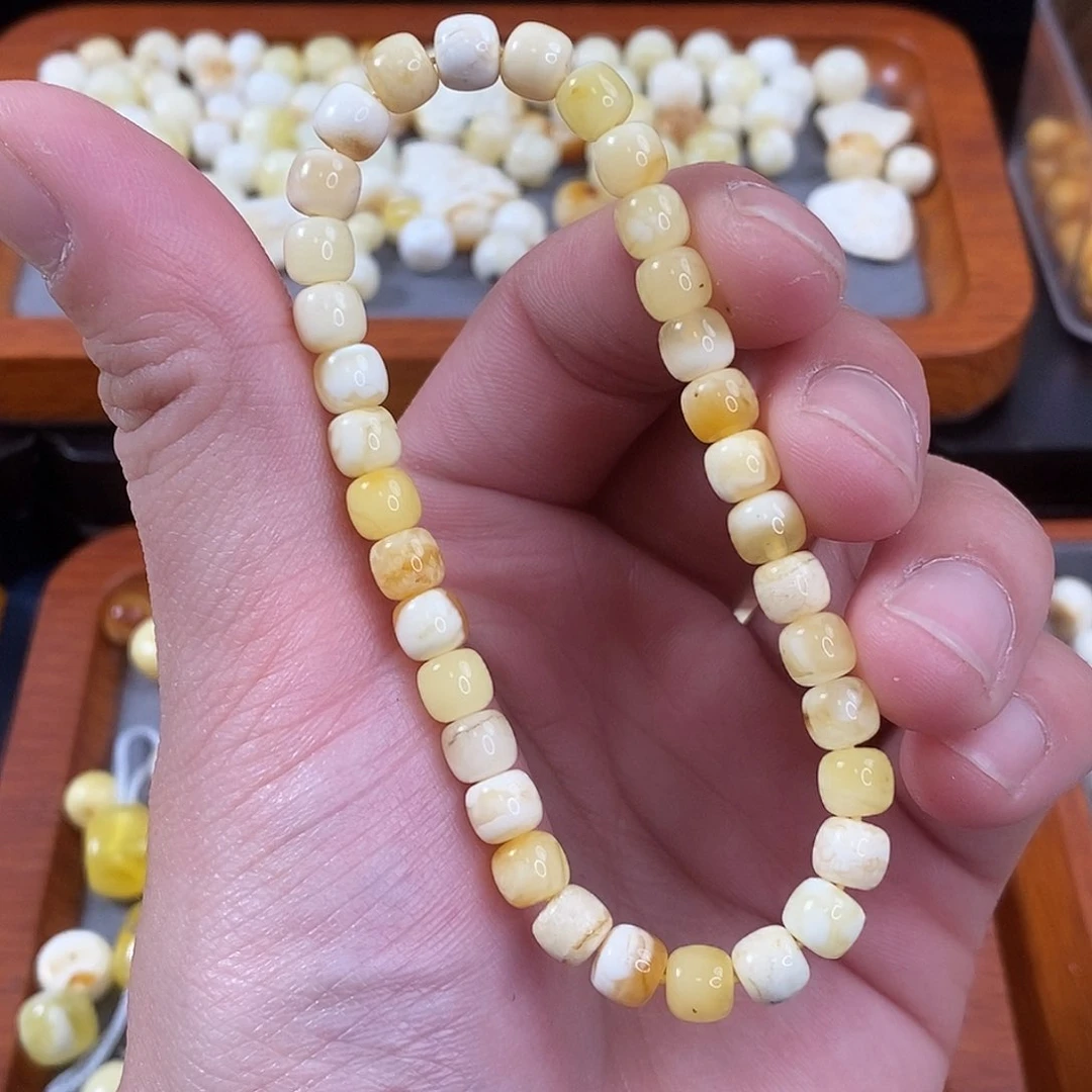 琥珀珠宝奇石未镶嵌微瑕