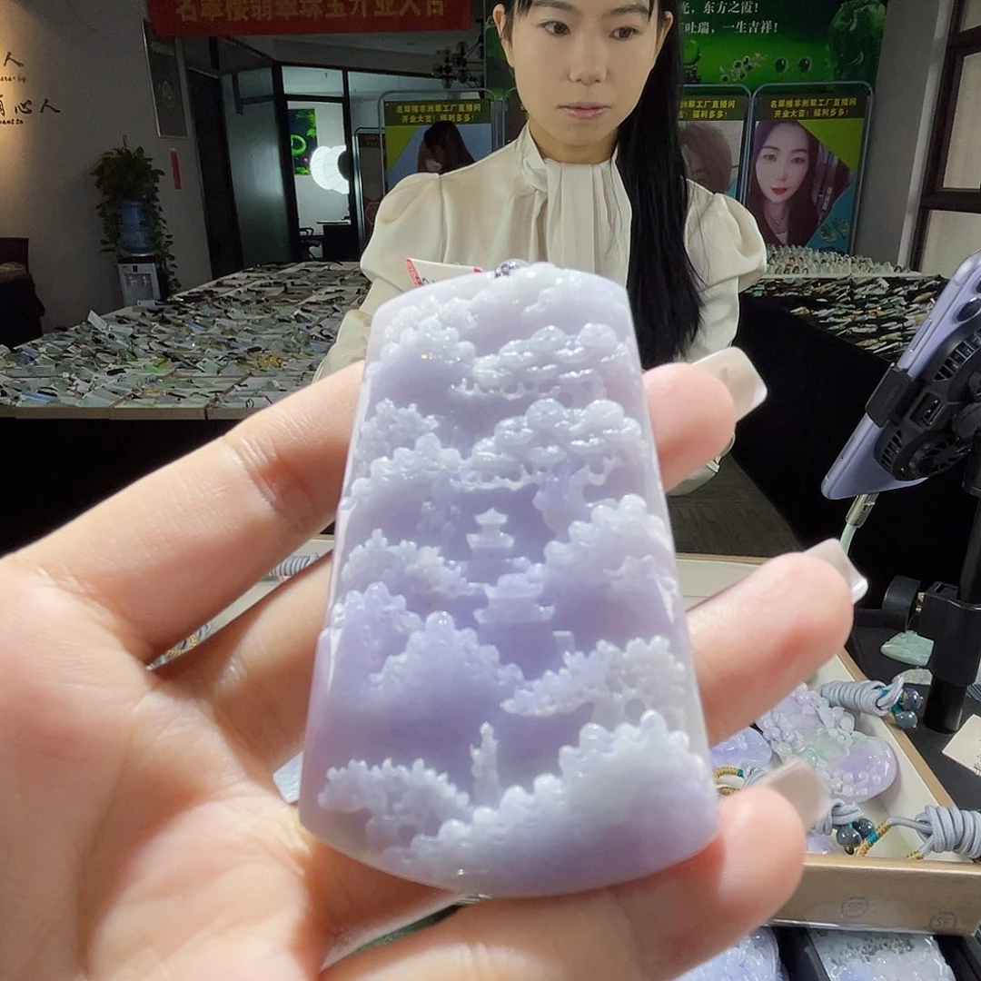 颈饰未镶嵌翡翠一