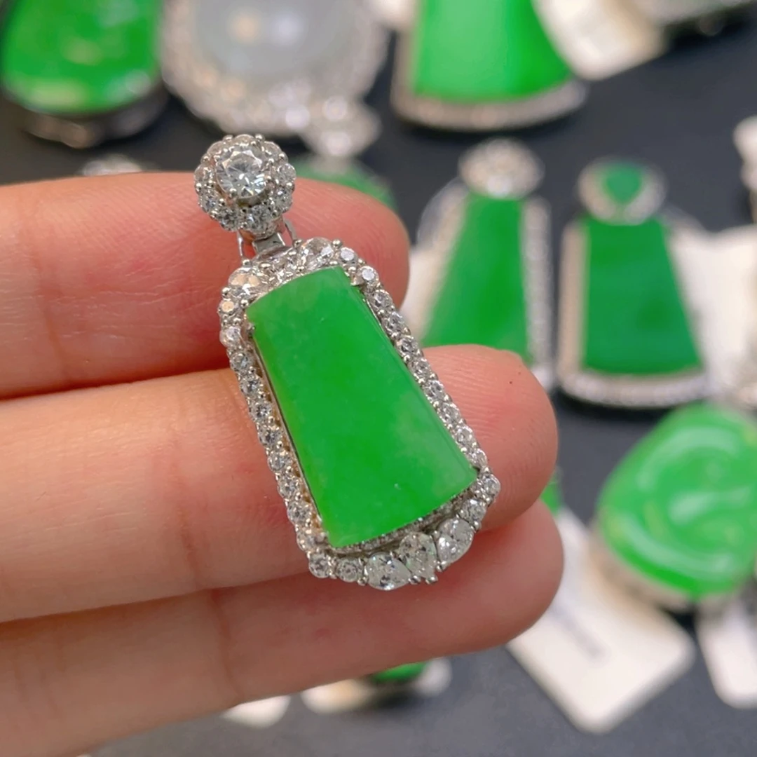 翡翠银S925镶嵌颈饰