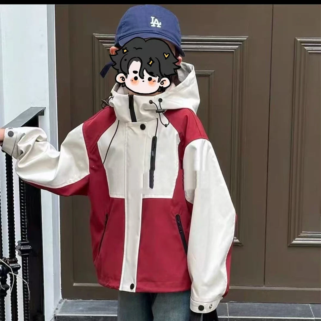 蛋蛋家【28223】红白拼色冲锋衣连帽外套