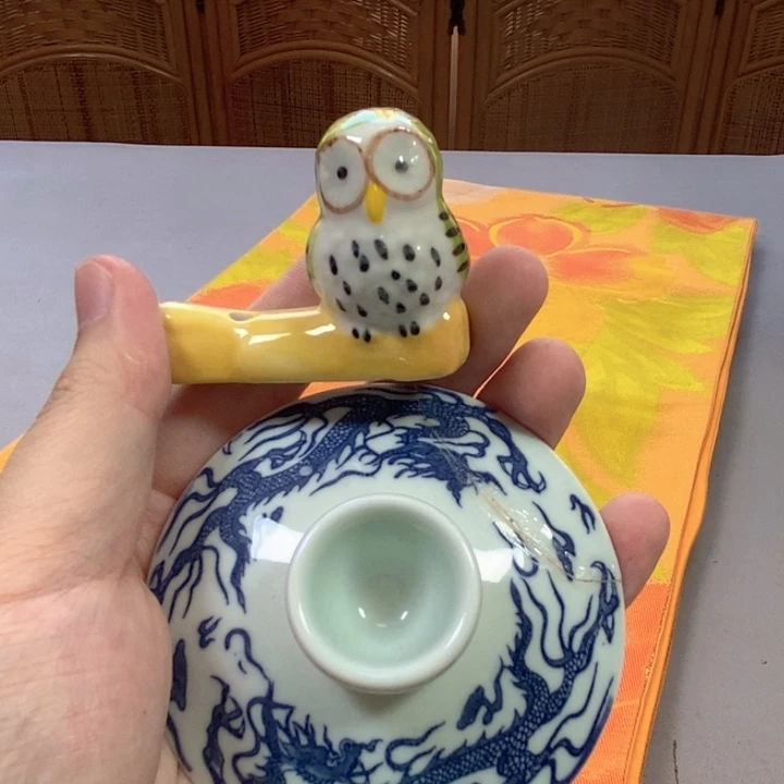 瓷片不哈哈哈哈哥哥沟沟壑壑哈姐姐呢