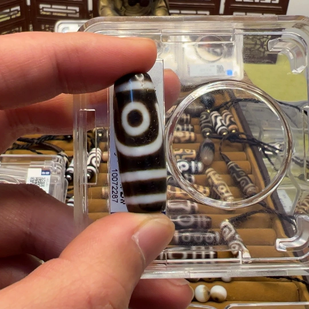 峡***晓玛瑙/玉髓未镶嵌颈饰