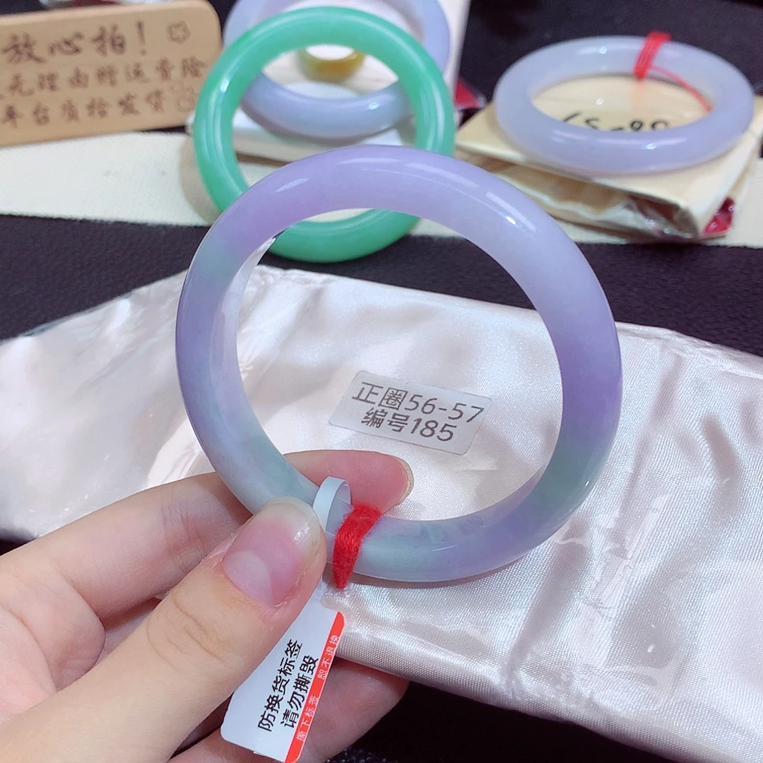 翡翠未镶嵌手镯185