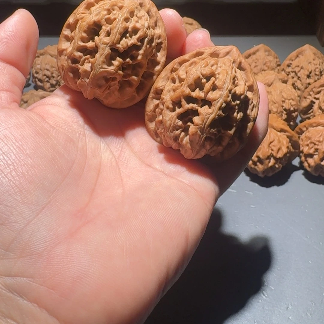 文玩核桃吊坠凤凰台