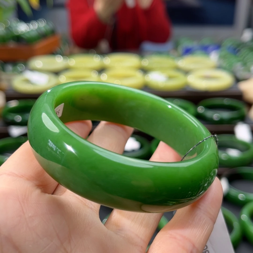 和田玉（碧玉）手镯未镶嵌