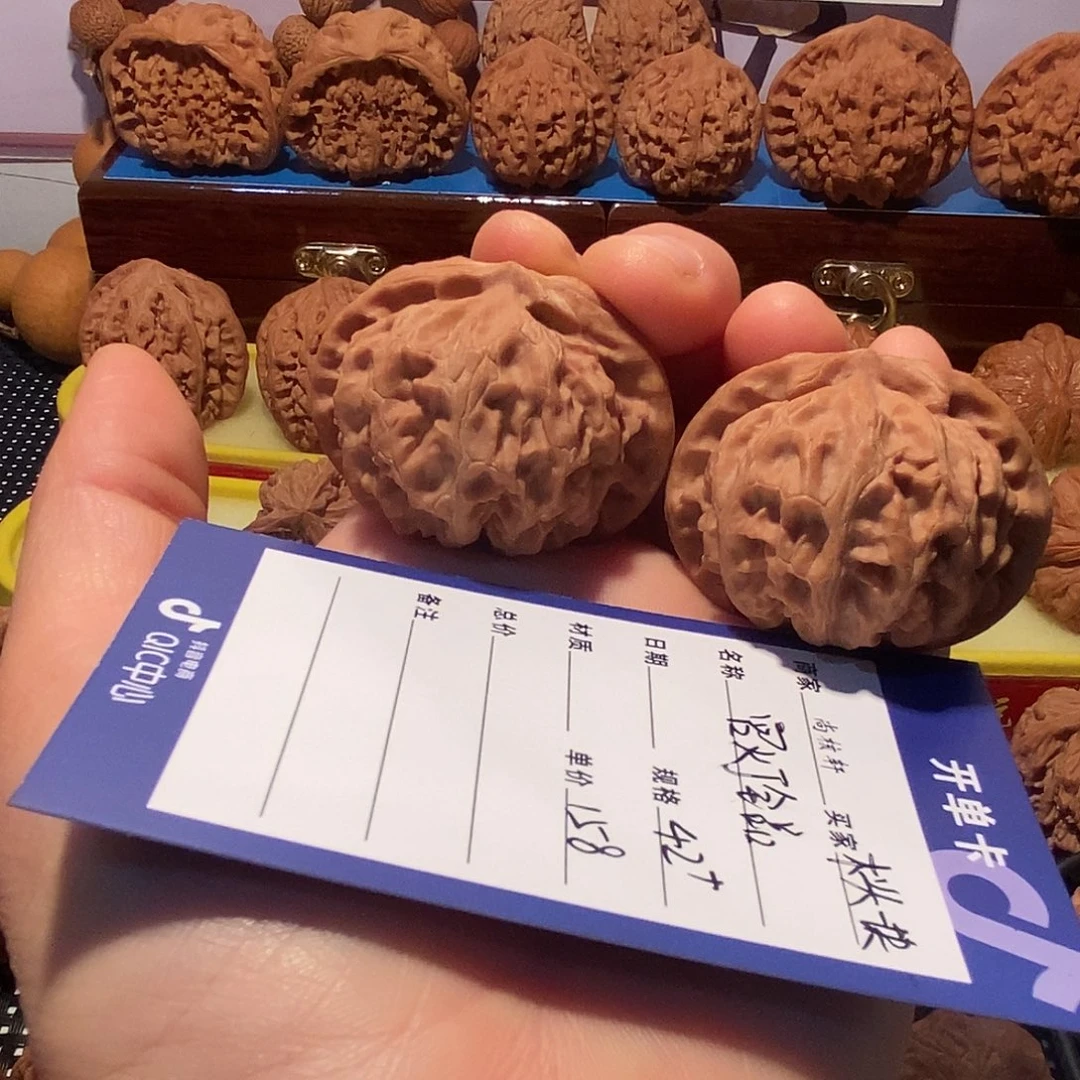 木***块把件文玩核桃文玩核桃宫灯全品