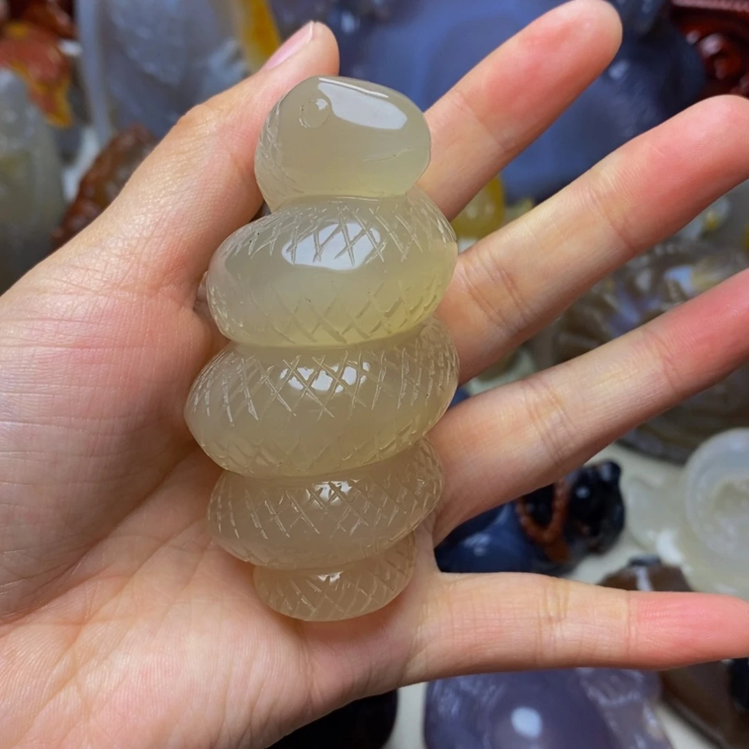 玛瑙/玉髓手把件未镶嵌