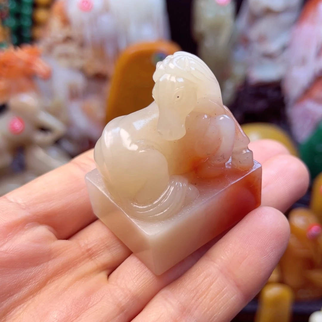 寿山石一马当先印章