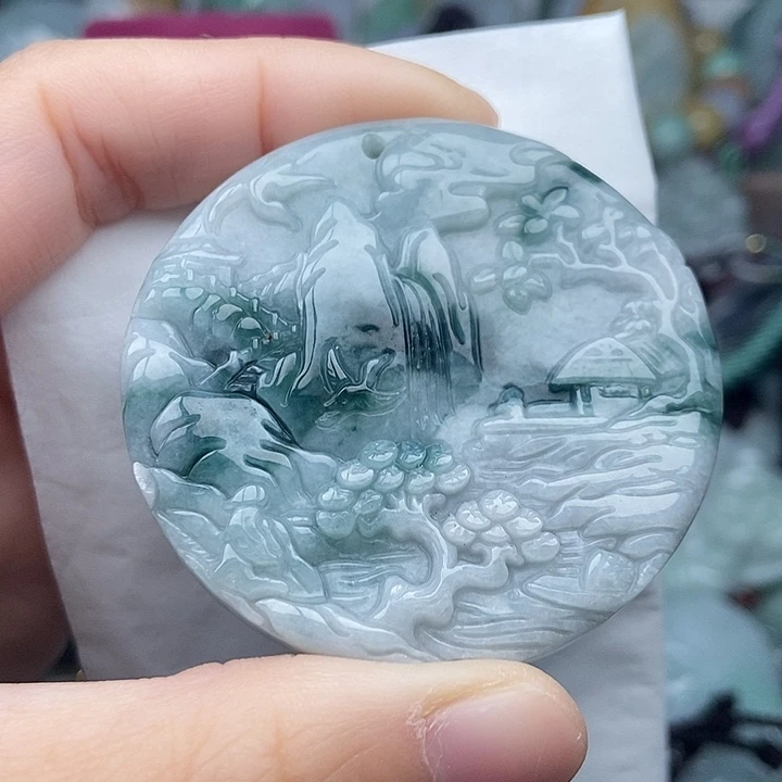 翡翠未镶嵌颈饰翡翠