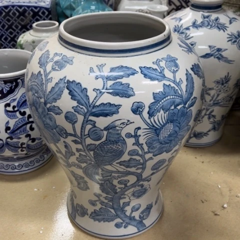 瓷片瑕疵陶瓷介意不拍。。。。。。。。。。。