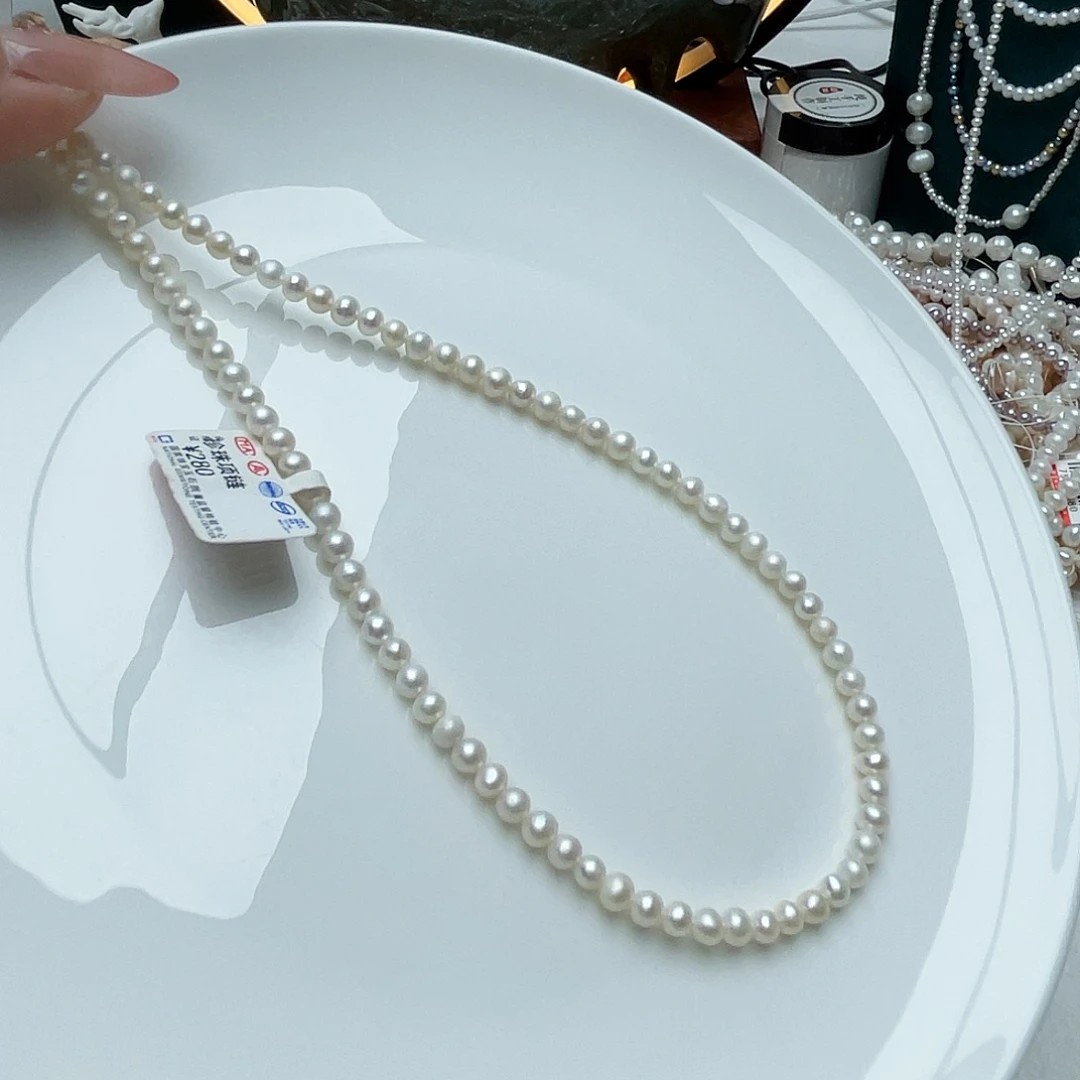 未镶嵌颈饰淡水珍珠